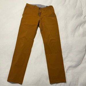 Bonobos Stretch washed chino 2.0 - 32x32 athletic cut - like new condition